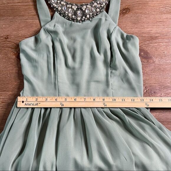 City Studio Seafoam Jewel Neckline Pleated 50’s Vibe Dress Size 5 NWT - Picture 14 of 16